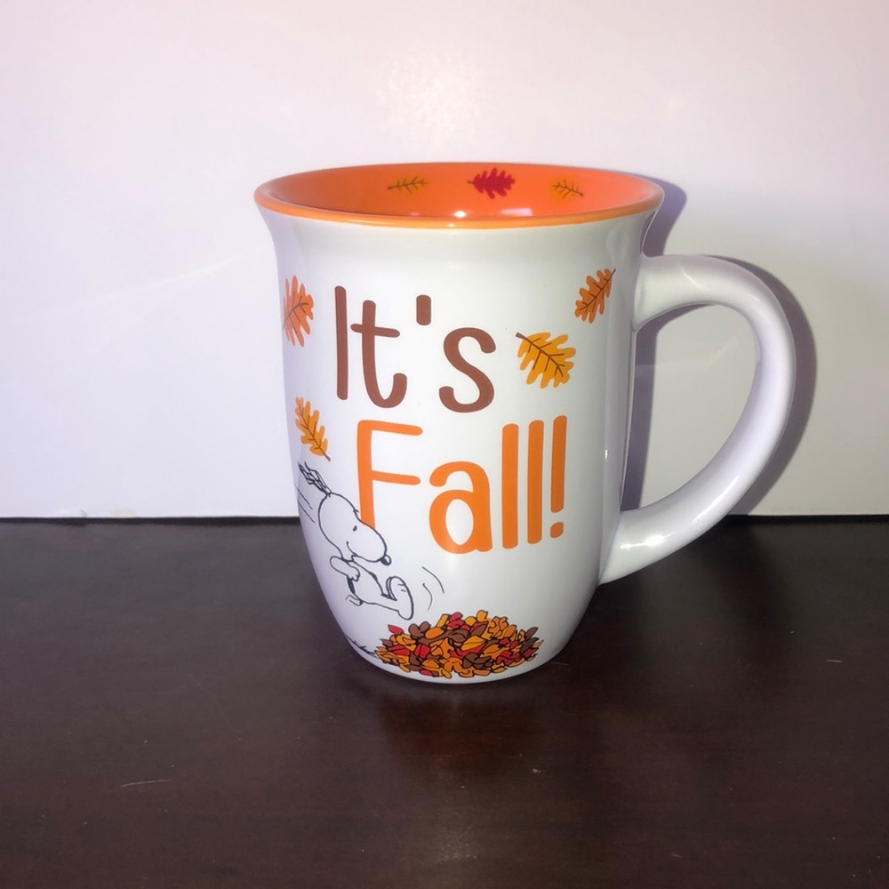 Peanuts Snoopy Fall Leaves Themed Coffee Cup Mug